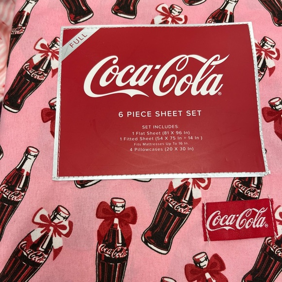 Coca Cola Other - Coca-Cola Pink Sheet Set with Bottle Design